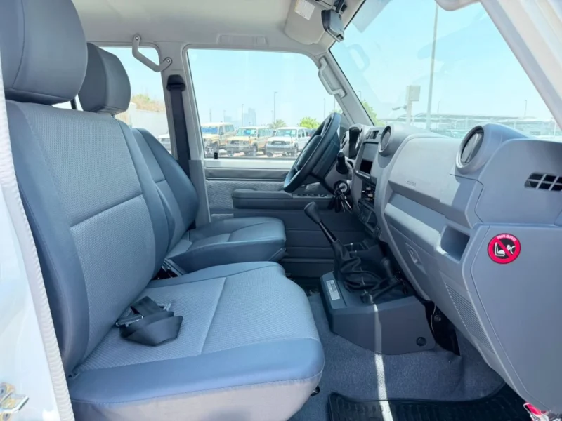 2026 Toyota Land Cruiser 70 LC 78 HARDTOP 2.8 Litres 4 Cylinders Engine White Grey SUV GCC