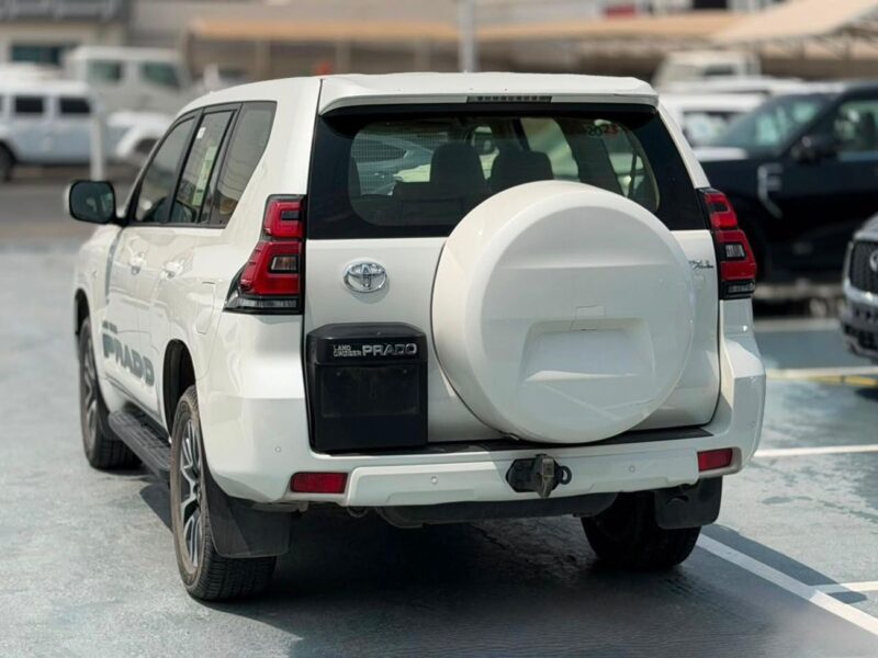 2023 Toyota Prado TX-L 4.0 Litres V6 Petrol Engine White Beige SUV GCC Specs Automatic
