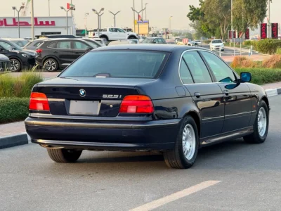 2000 BMW 5-Series 525i 6 Cylinders Petrol Engine Blue Black Sedan Japanese Specs Clean Title