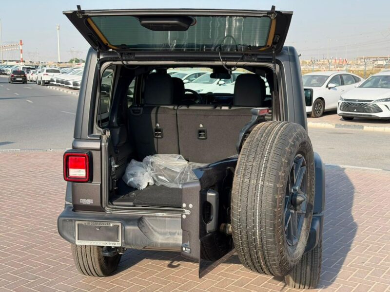 2024 Jeep Wrangler SPORT 2.0 Litres 4 Cylinders Petrol Engine Grey Black SUV American Specs
