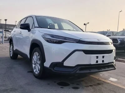 2026 TOYOTA FRONTLANDER Luxury 2.0L 4 Cylinders Hybrid Engine White Black SUV Chinese Specs