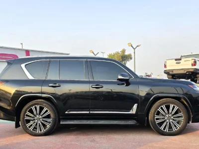 2025 Lexus LX600 SIGNATURE3.5 Litres 6 Cylinders Petrol Engine Black Tan SUV Automatic