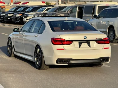2017 BMW 7-Series 760Li xDrive 12 Cylinders petrol Engine White Brown Sedan Japanese Specs