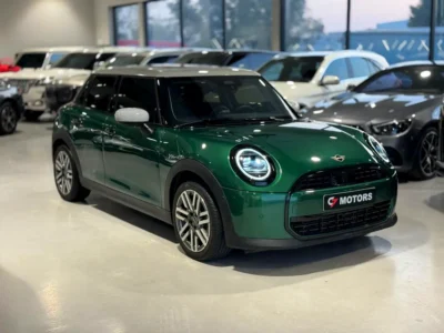 2025 MINI Cooper Cooper 4 Cylinders Petrol Engine Green Black Hatchback Korean Specs
