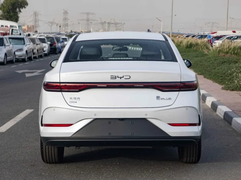 2025 BYD QIN PLUS DM-i 55KM LUXURY EDITION 1.5L 4 Cylinder Hybrid DM‑i White Grey Sedan