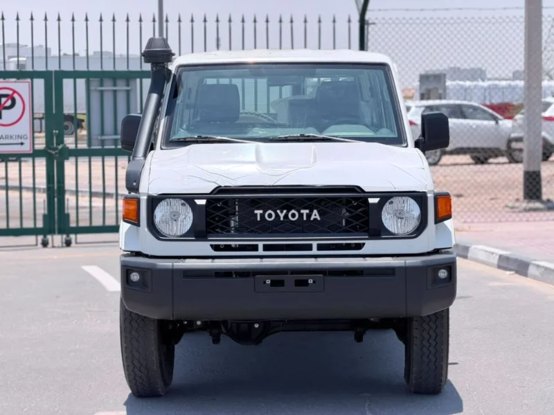 2026 Toyota Land Cruiser 70 LC 78 HARDTOP 2.8 Litres 4 Cylinders Engine White Grey SUV GCC