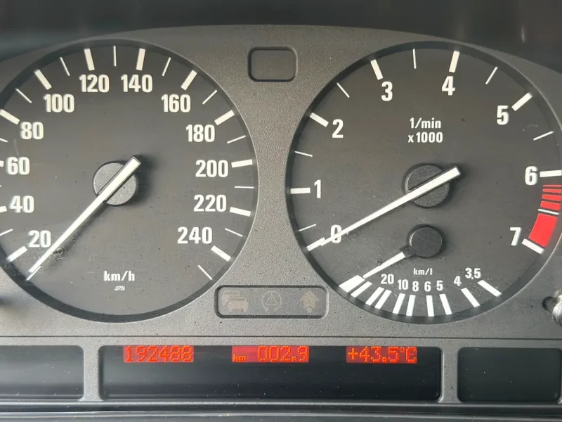 2000 BMW 5-Series 525i 6 Cylinders Petrol Engine Blue Black Sedan Japanese Specs Clean Title