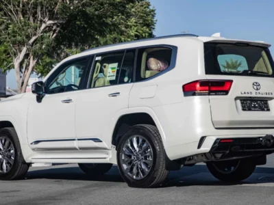 2026 Toyota Land Cruiser VXR 4.0 Litres V6 Petrol Engine AT White Beige SUV GCC Specs