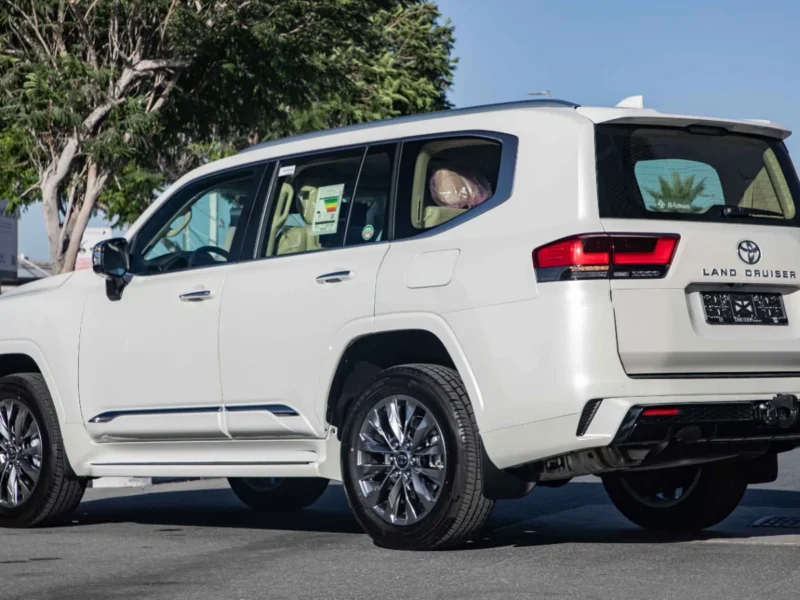 2026 Toyota Land Cruiser VXR 4.0 Litres V6 Petrol Engine AT White Beige SUV GCC Specs