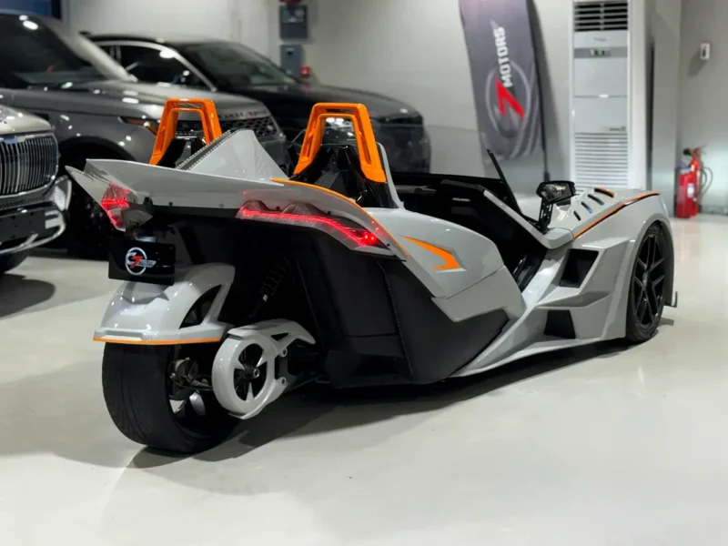 2022 Polaris Slingshot SLR 4 Cylinders Petrol Engine Grey White Autocycle US Specs