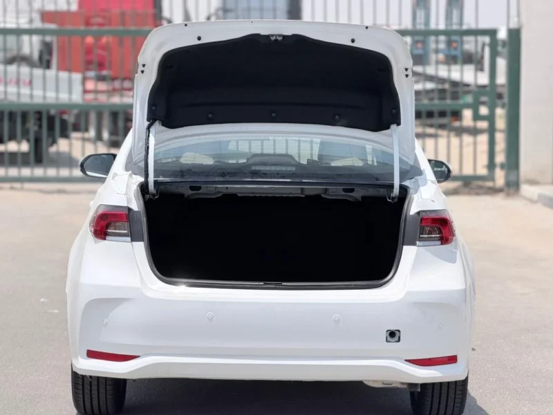 2025 Toyota Corolla XLI 1.6 Litres 4 Cylinders petrol Engine White Grey Sedan Chinese Specs