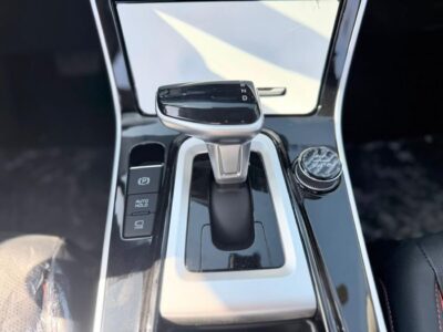 2025 Kia Seltos GLS TOP GL 1.5 Litres 4 Cylinders Diesel Engine White Grey SUV Chinese Specs