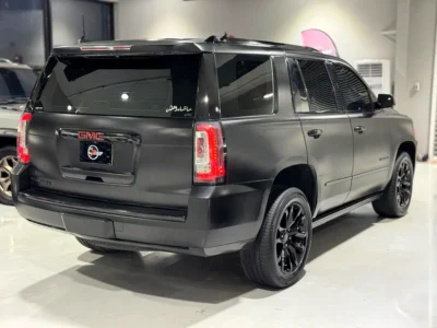 2019 GMC Yukon Denali 8 Cylinders Petrol Engine Black Beige SUV GCC Specs Full Option