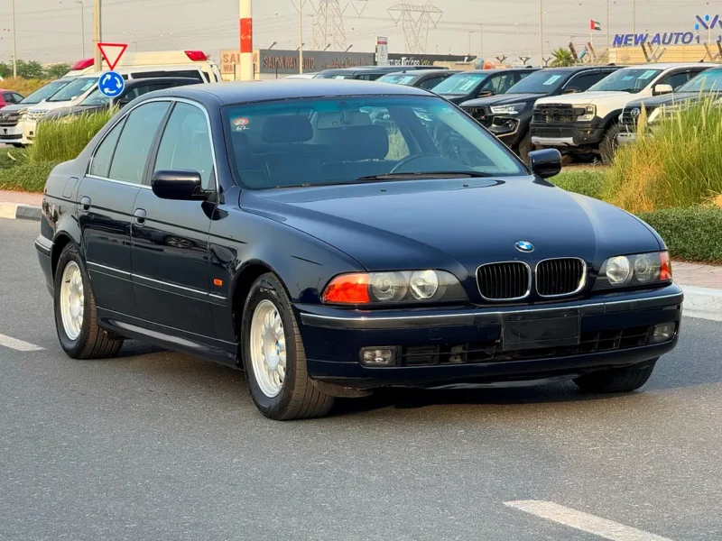 2000 BMW 5-Series 525i 6 Cylinders Petrol Engine Blue Black Sedan Japanese Specs Clean Title