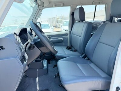 2026 Toyota Land Cruiser 70 LC 78 HARDTOP 2.8 Litres 4 Cylinders Engine White Grey SUV GCC