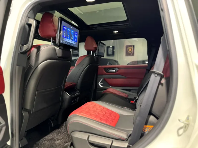 2025 Nissan Patrol LE Platinum 6 Cylinders Petrol Engine White Red SUV GCC Specs Full Option