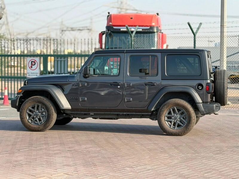 2024 Jeep Wrangler SPORT 2.0 Litres 4 Cylinders Petrol Engine Grey Black SUV American Specs