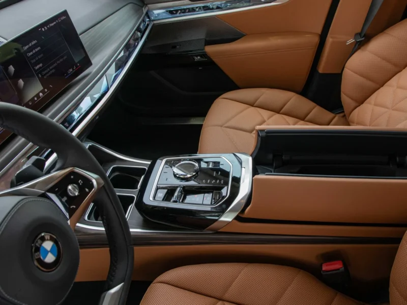 2026 BMW 735i 7 Series 3.0 Litres 6 Cylinders Petrol Engine Black Tan Sedan GCC Specs