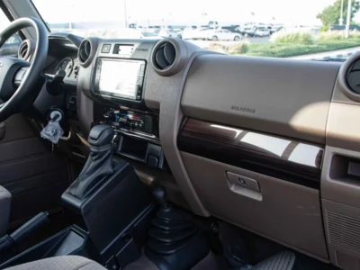 2026 Toyota Land Cruiser LC 79 STD 4.0‑litre V6 Petrol Engine Beige Brown Pickup Truck GCC
