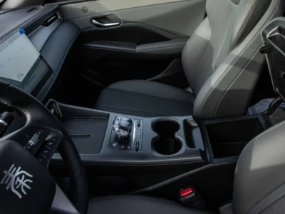 2025 BYD QIN PLUS DM-i 55KM LUXURY EDITION 1.5L 4 Cylinder Hybrid DM‑i White Grey Sedan