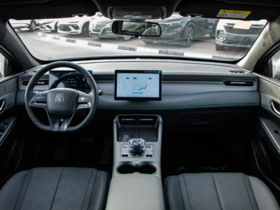 2025 BYD QIN PLUS DM-i 55KM LUXURY EDITION 1.5L 4 Cylinder Hybrid DM‑i White Grey Sedan