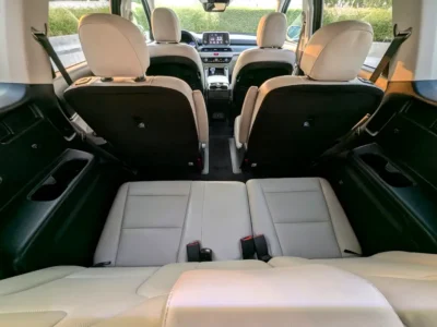 2020 Kia Telluride EX 3.8 Litres V6 Petrol Engine Black Beige SUV American Specs Excellent Condition