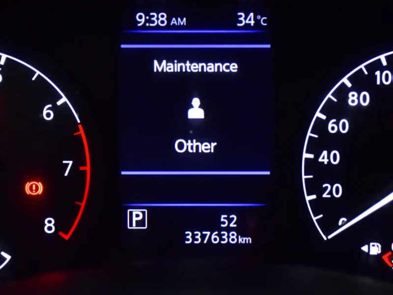 2020 Nissan Altima S 4 Cylinders Petrol Engine White Beige Sedan GCC Specs Automatic
