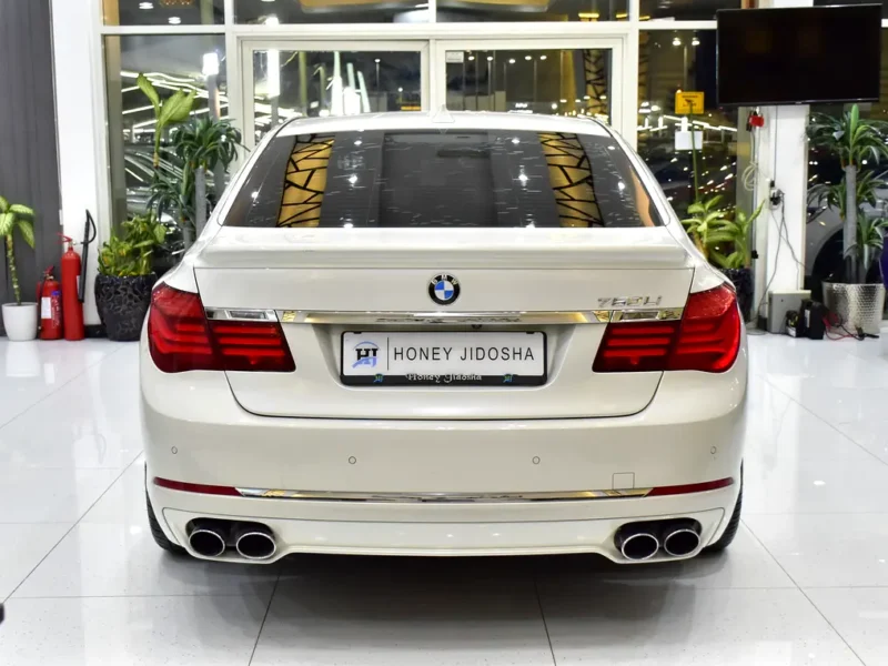 2015 BMW 7-Series 730Li 6 Cylinders Petrol Engine White Tan Sedan GCC Specs Automatic