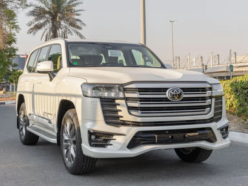 2026 Toyota Land Cruiser GXR 4.0 Litres 6 Cylinders Petrol Engine White Beige SUV GCC Specs