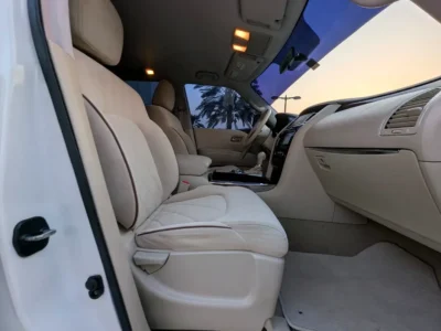 2019 Nissan Patrol SE 4.0L 6 Cylinders Petrol Engine White Beige SUV GCC Spec Excellent Condition