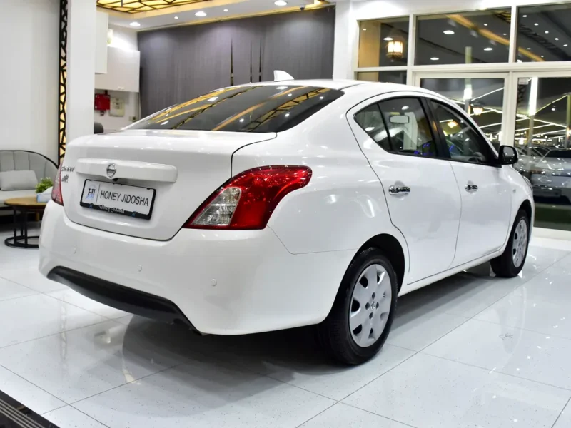 2023 Nissan Sunny EX 4 Cylinders Petrol Engine White Beige Sedan GCC Specs Automatic