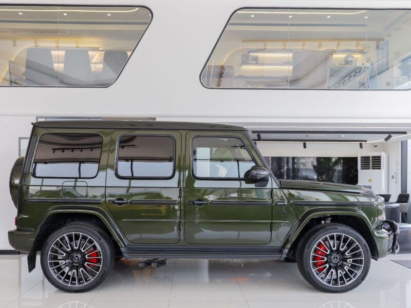 2026 Mercedes Benz G63 AMG STD 4.0L V8 Biturbo Petrol Engine Green Tan SUV Fully Loaded