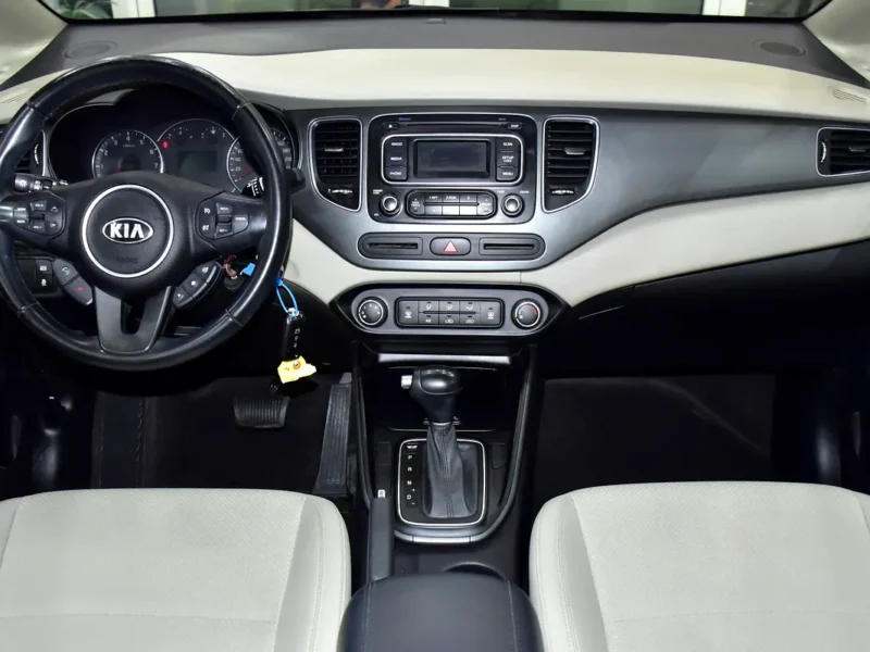 2017 Kia Carens EX 4 Cylinders Petrol Engine Beige Crossover GCC Specs Automatic