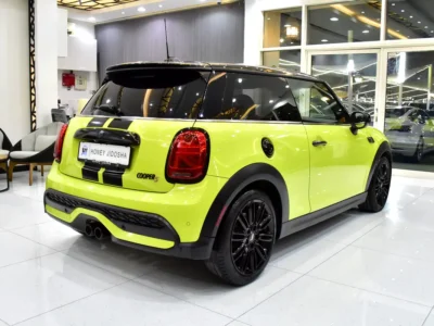 2023 MINI Cooper Cooper S 4 Cylinders Petrol Engine Green Black Hatchback American Specs