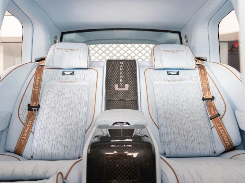 2025 Rolls Royce Cullinan STD Original MANSORY 1 of 1 Edition 6.8L 12 cylinders Tan Blue SUV