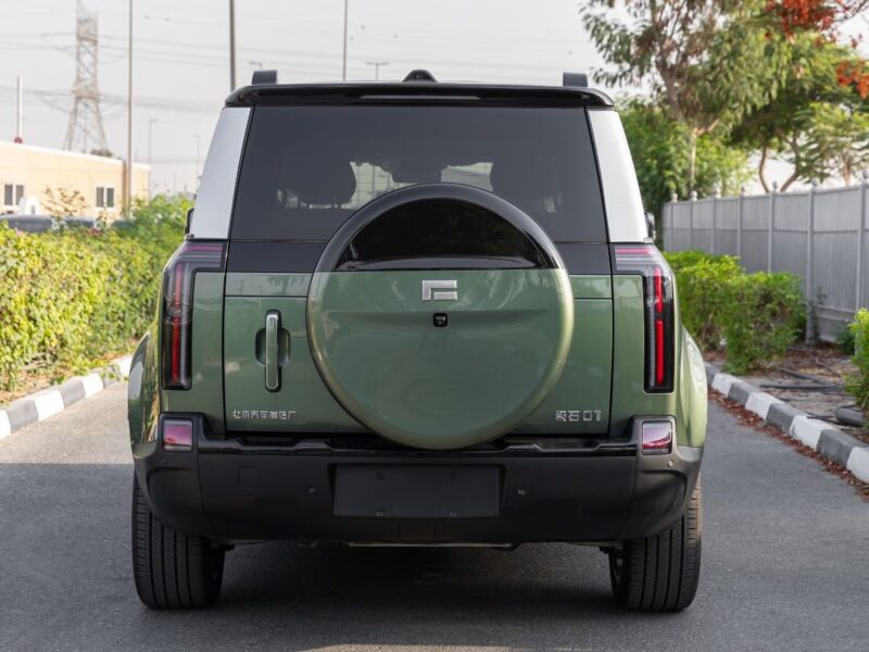 2026 ROX 01 STD 1.5 Litres 4 Cylinders Hybrid Green Orange SUV Chinese Specs Fully Loaded