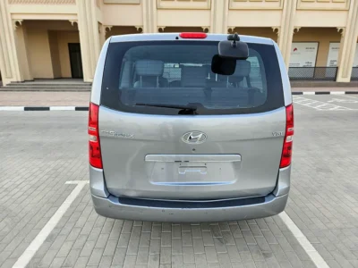 2015 Hyundai Grand Starex GLS 4 Cylinders diesel Engine Grey Van Korean Specs Automatic