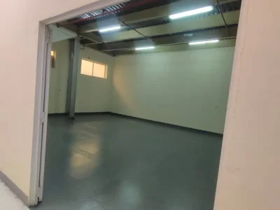 Al Quoz Industrial 4 950 SQFT STORAGE WAREHOUSE AVAILABLE FOR RENT
