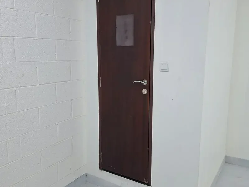 525 sqft Warehouse with Own Washroom Facility Available in Al Qouz 1 Prime Location