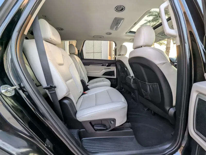 2020 Kia Telluride EX 3.8 Litres V6 Petrol Engine Black Beige SUV American Specs Excellent Condition