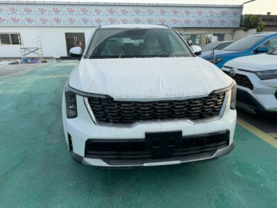 2026 Kia Sorento Hybrid 1.6-liter Turbocharged 4-cylinder Engine White Beige SUV GCC