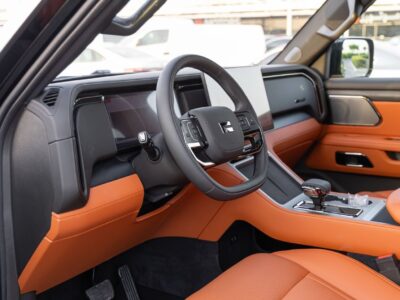 2026 ROX 01 STD 1.5 Litres 4 Cylinders Hybrid Black Orange SUV Chinese Specs Fully Loaded