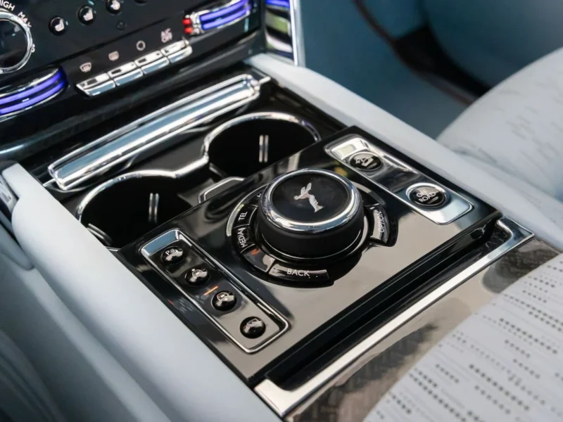 2025 Rolls Royce Cullinan STD Original MANSORY 1 of 1 Edition 6.8L 12 cylinders Tan Blue SUV