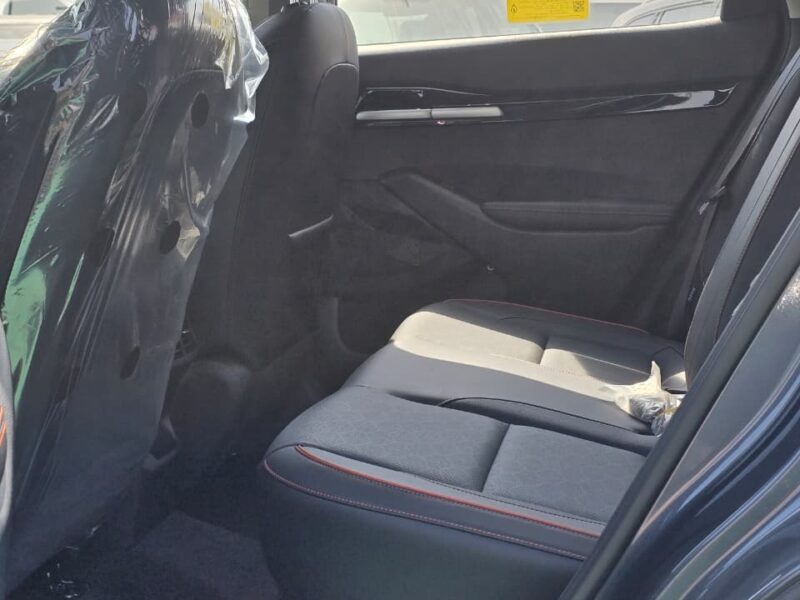 2026 Kia Seltos 2.0 Litres 4-Cylinder Petrol Engine Grey Black SUV GCC Specs Automatic