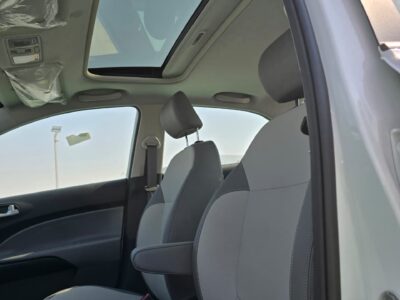 2026 Kia Pegas 1.4-liter 4-cylinder Petrol Engine White Black Sedan GCC Specs Automatic