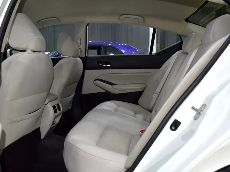 2020 Nissan Altima S 4 Cylinders Petrol Engine White Beige Sedan GCC Specs Automatic