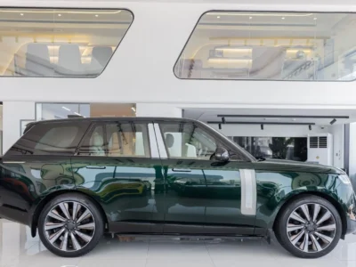 2026 Land Rover Range Rover AUTOBIOGRAPHY SV P530 Vogue 4.4L Twin-Turbo V8 Green SUV