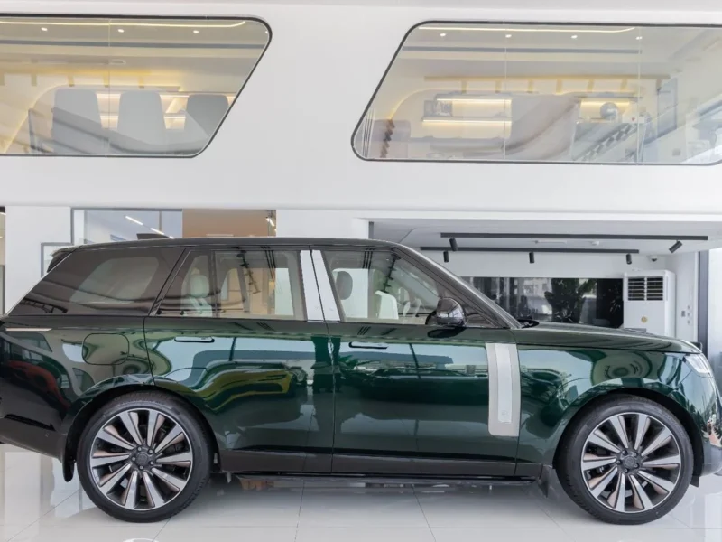 2026 Land Rover Range Rover AUTOBIOGRAPHY SV P530 Vogue 4.4L Twin-Turbo V8 Green SUV