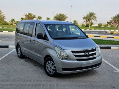 2015 Hyundai Grand Starex GLS 4 Cylinders diesel Engine Grey Van Korean Specs Automatic