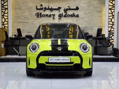 2023 MINI Cooper Cooper S 4 Cylinders Petrol Engine Green Black Hatchback American Specs